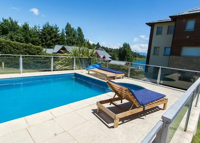 Hermoso Departamento Frente Al Lago Con Piscina